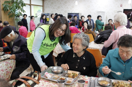 축소관악노인복지관 무료급식공사 (6).JPG